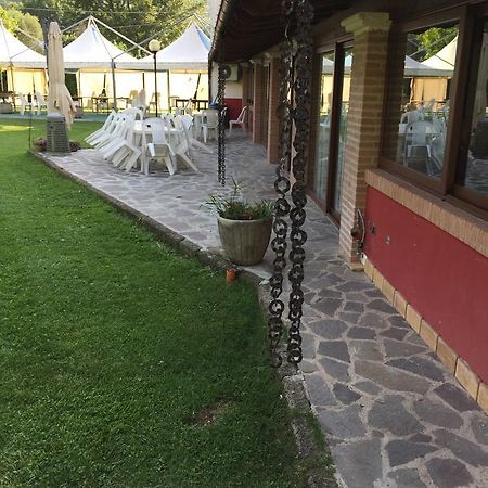 Civitella Roveto Hotel River מראה חיצוני תמונה