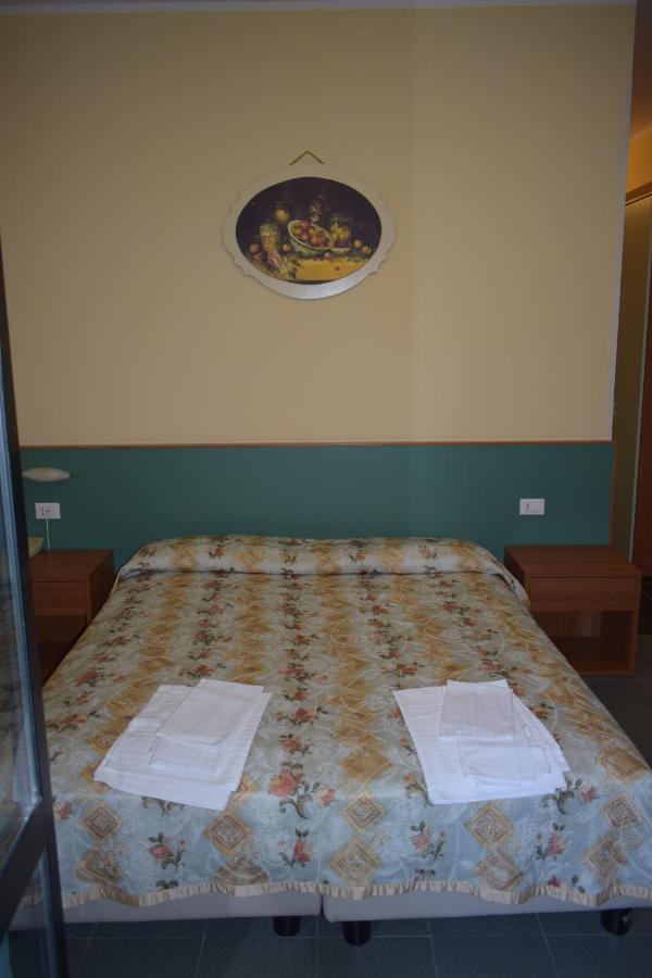 Civitella Roveto Hotel River מראה חיצוני תמונה
