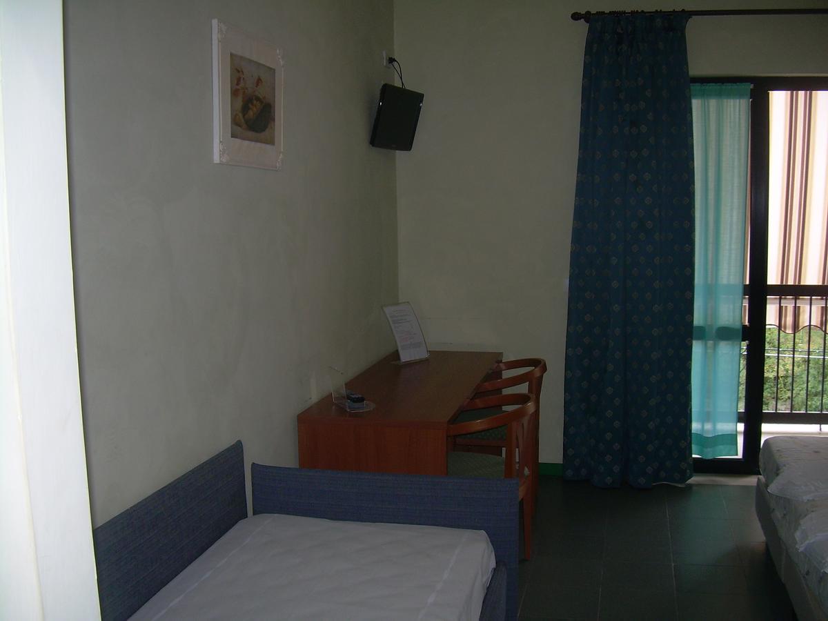 Civitella Roveto Hotel River מראה חיצוני תמונה