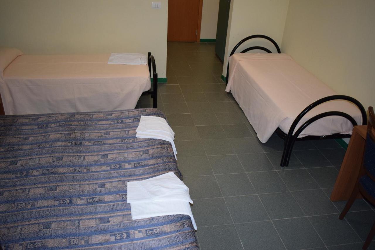 Civitella Roveto Hotel River מראה חיצוני תמונה
