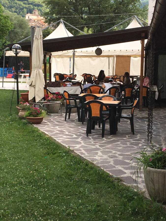 Civitella Roveto Hotel River מראה חיצוני תמונה