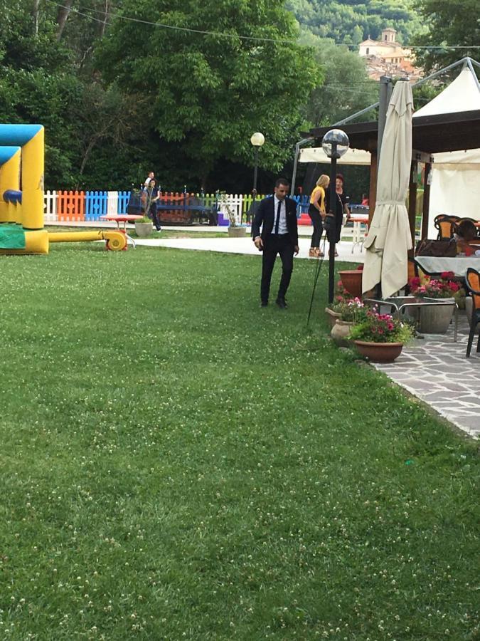 Civitella Roveto Hotel River מראה חיצוני תמונה