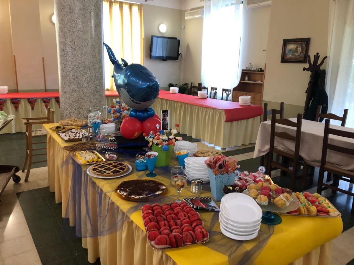 Civitella Roveto Hotel River מראה חיצוני תמונה