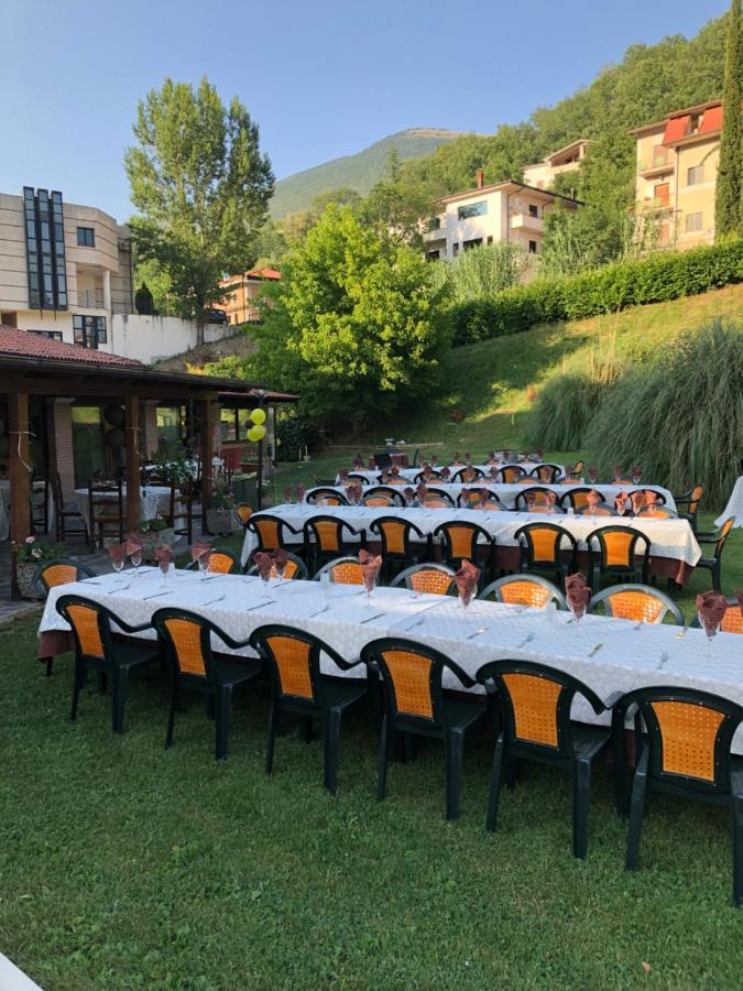 Civitella Roveto Hotel River מראה חיצוני תמונה