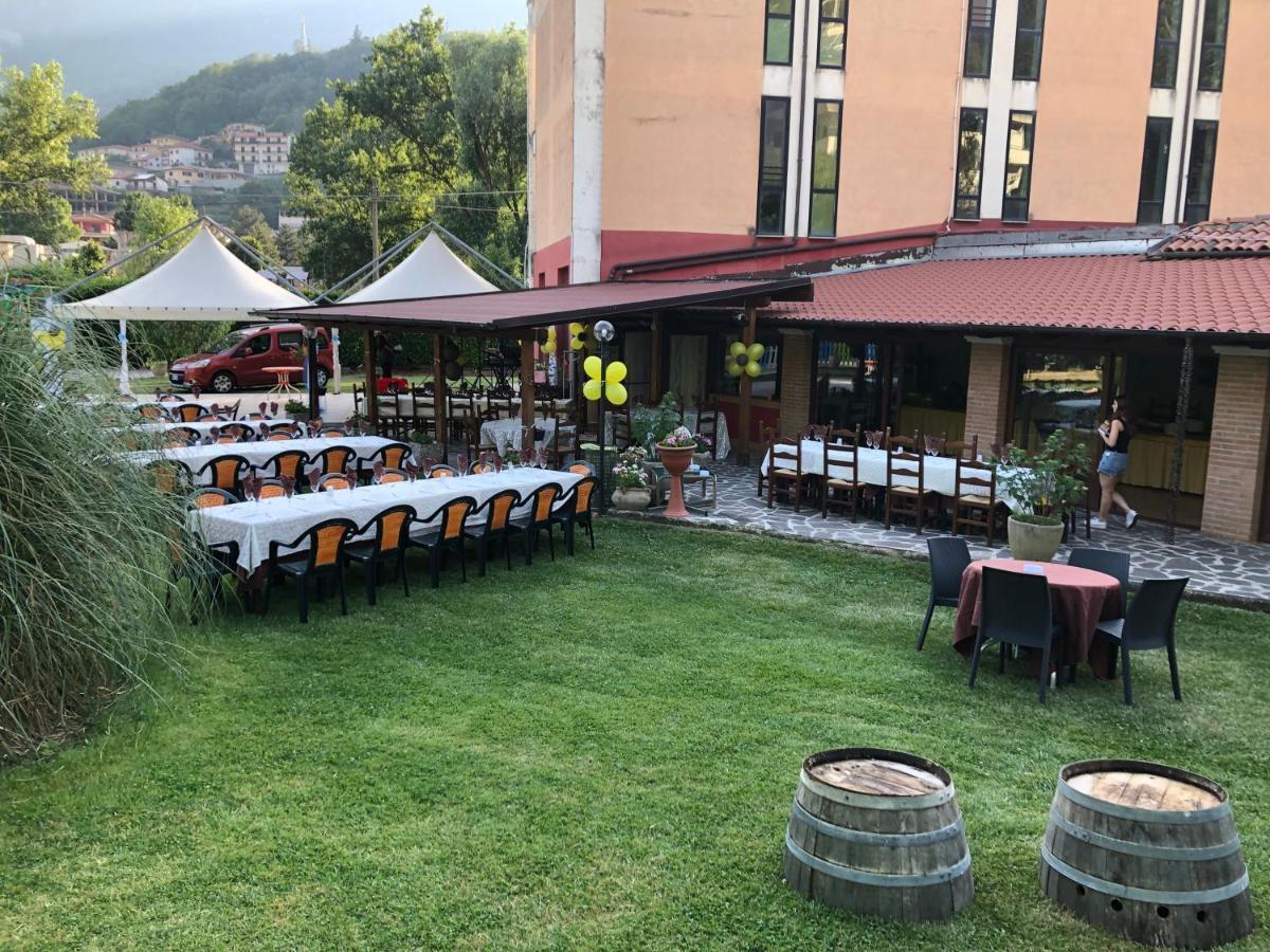 Civitella Roveto Hotel River מראה חיצוני תמונה
