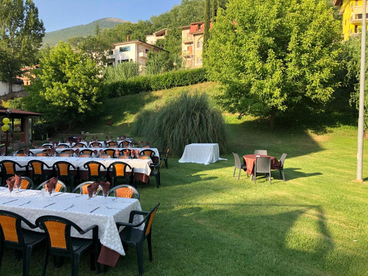 Civitella Roveto Hotel River מראה חיצוני תמונה